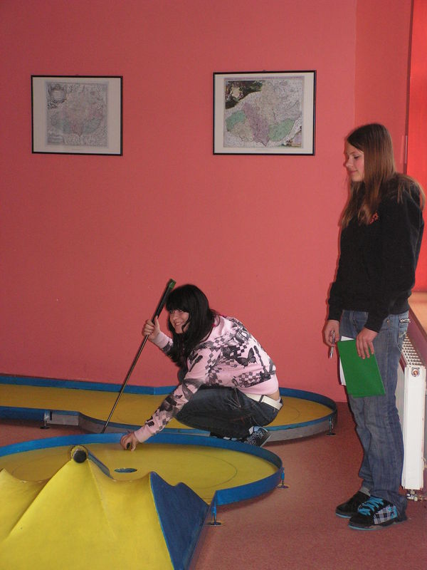 components/com_spgm/spgm/gal/sport/minigolf_09/pict0025.jpg
