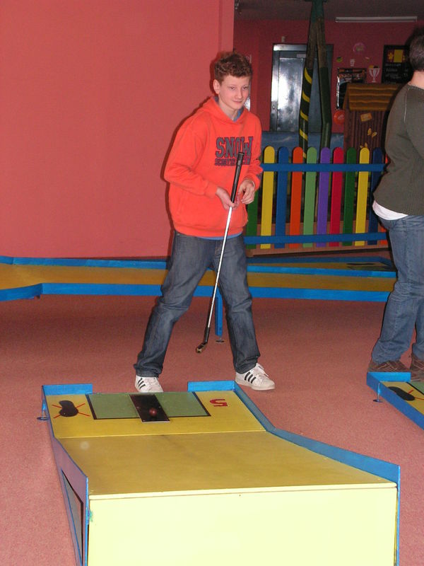 components/com_spgm/spgm/gal/sport/minigolf_09/pict0035.jpg