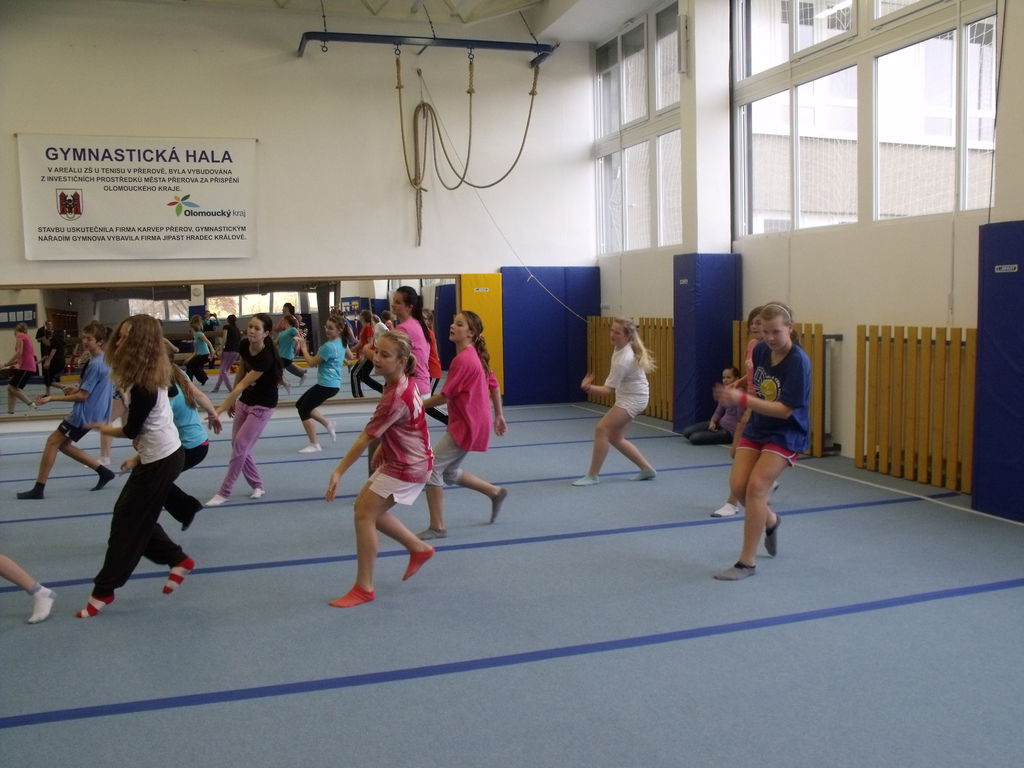 components/com_spgm/spgm/gal/sport/zumba_11/dscf4804.jpg