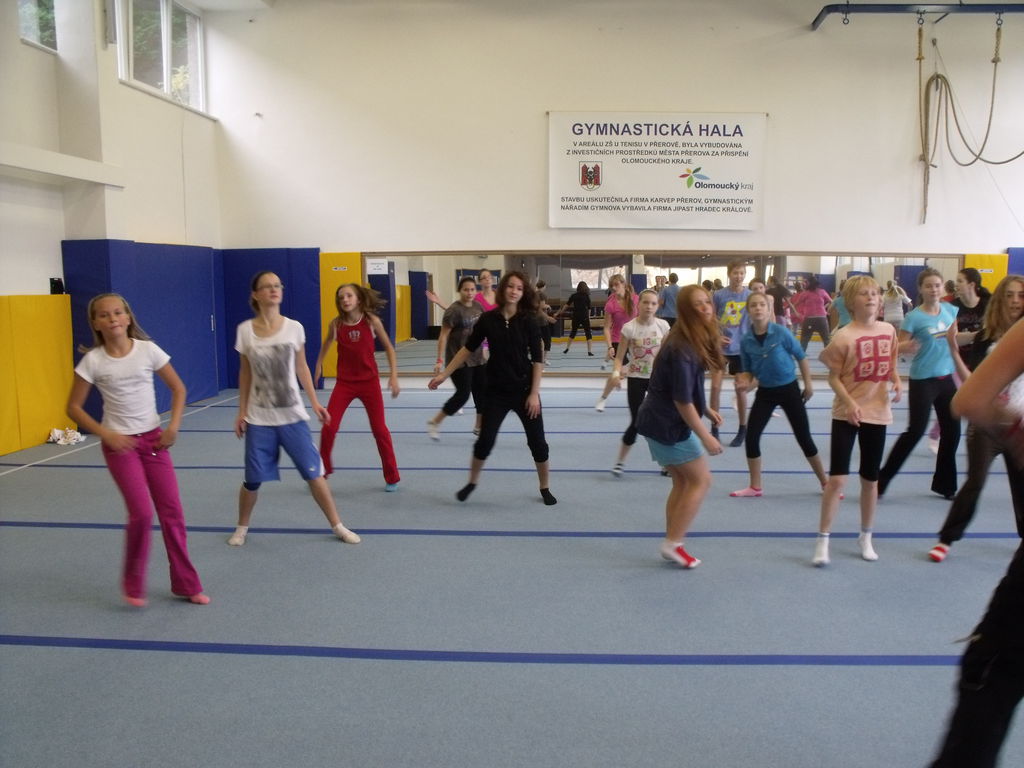 components/com_spgm/spgm/gal/sport/zumba_11/dscf4806.jpg